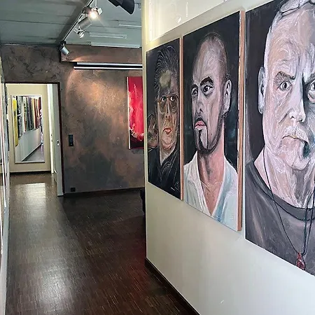 Galerie-suite-11 דירה מרקטדנפלד