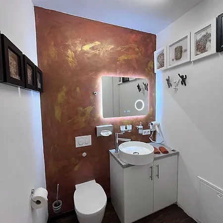 Apartment Galerie-suite-11 *