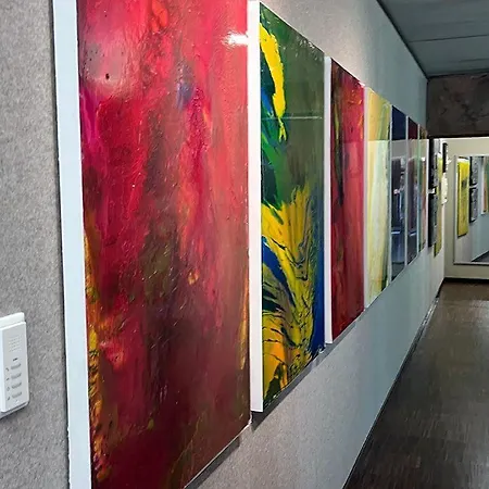 Galerie-suite-11 דירה *